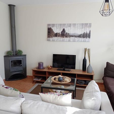 Pico La Selva Apartment Villanua Ngoại thất bức ảnh