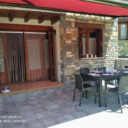 Pico La Selva Apartment Villanua Ngoại thất bức ảnh